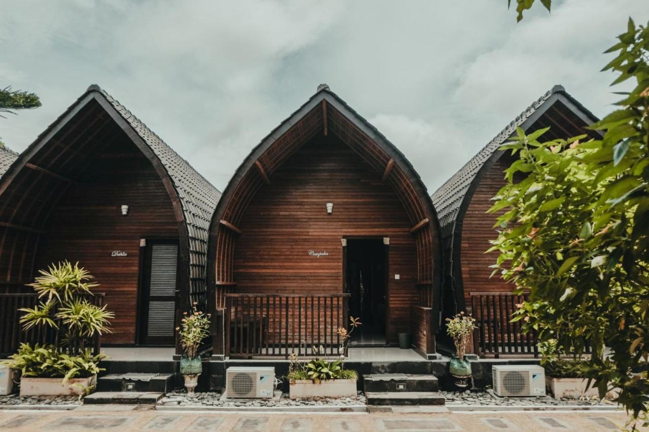 Sekar Arum Riverside Resort Tanah Lot Eksteriør bilde