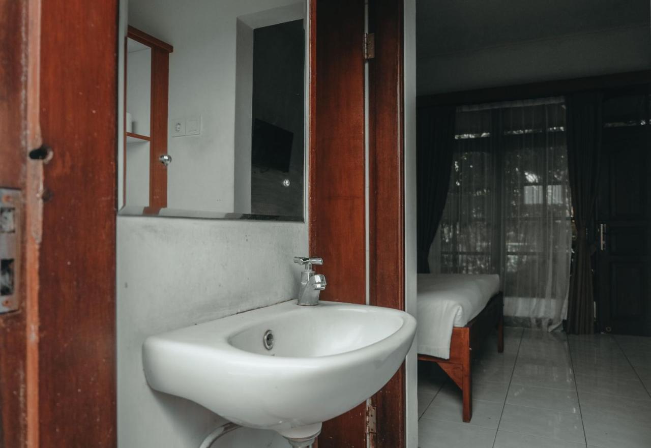 Sekar Arum Riverside Resort Tanah Lot Eksteriør bilde
