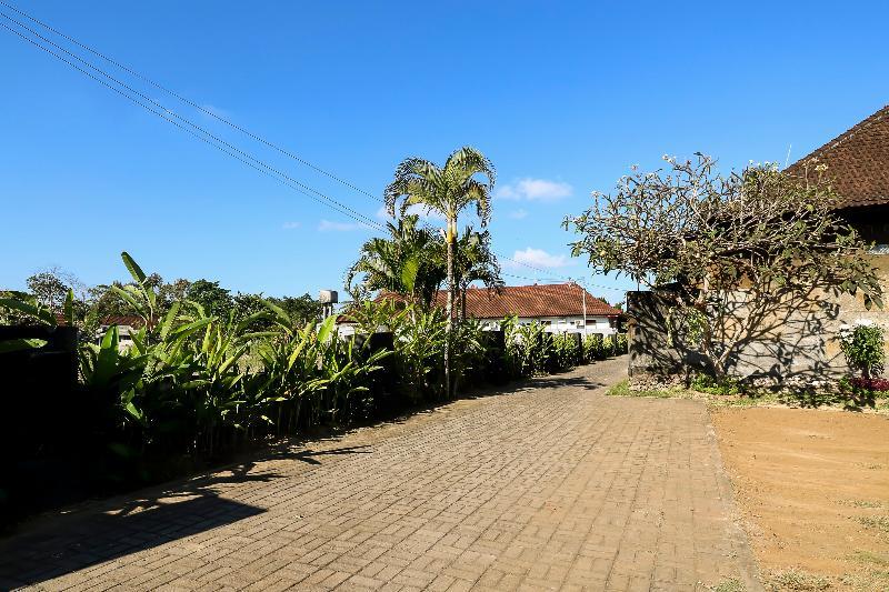 Sekar Arum Riverside Resort Tanah Lot Eksteriør bilde